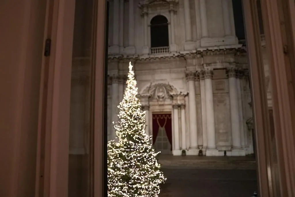 Piazza Duomo Cathedral View Lejlighed Brescia 0*,  Italien
